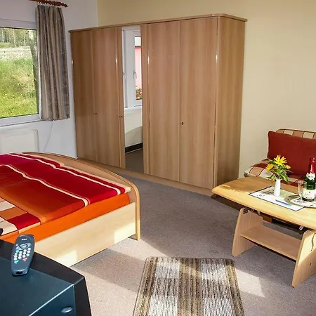 Doppelzimmer Mit Gemeinschaftsbad